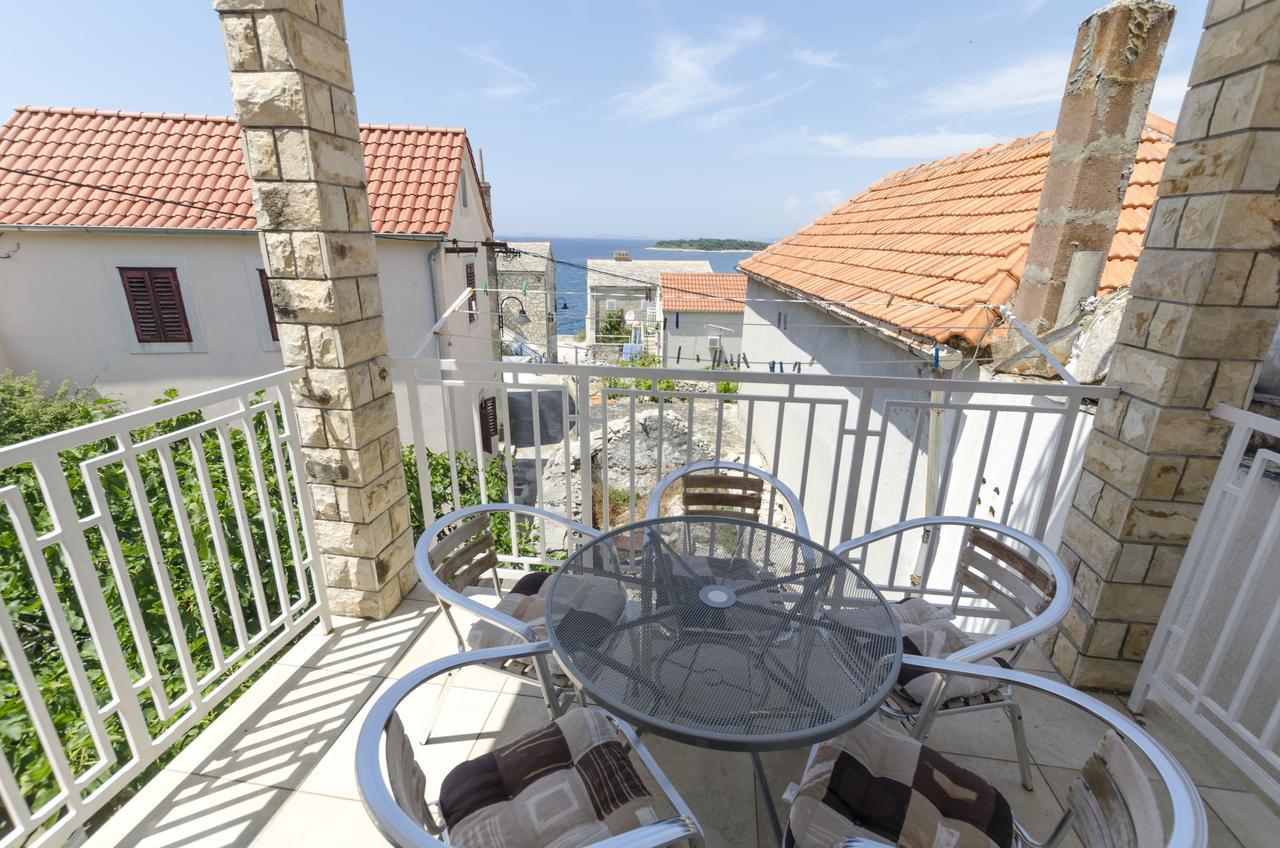 פרימוסטן Apartments Mirko מראה חיצוני תמונה