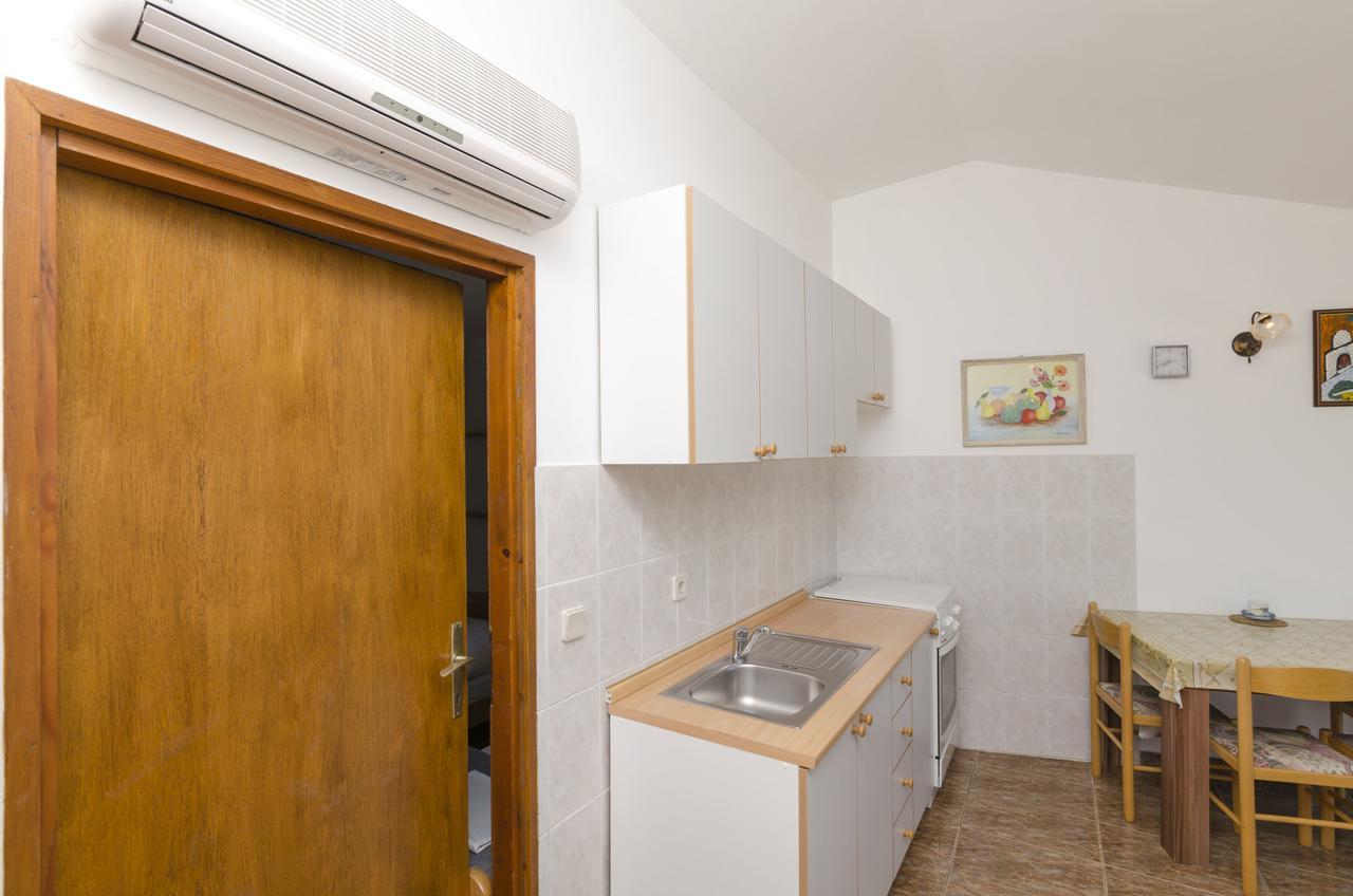 פרימוסטן Apartments Mirko מראה חיצוני תמונה