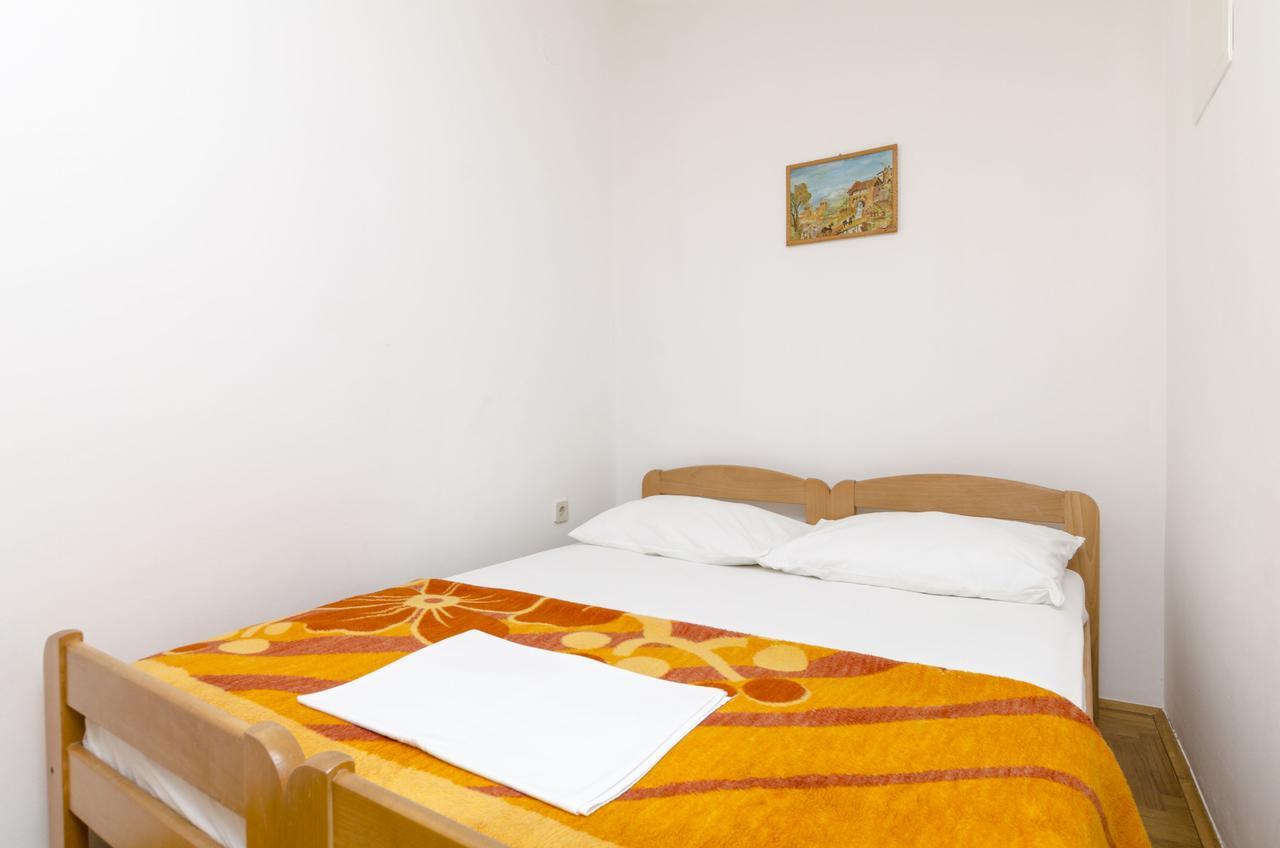 פרימוסטן Apartments Mirko מראה חיצוני תמונה